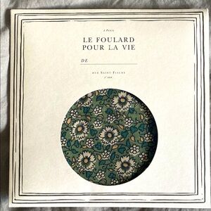 Sézane Floral Patterned Scarf